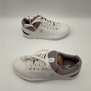 On Women's White and Gray Lace-Up Sneakers